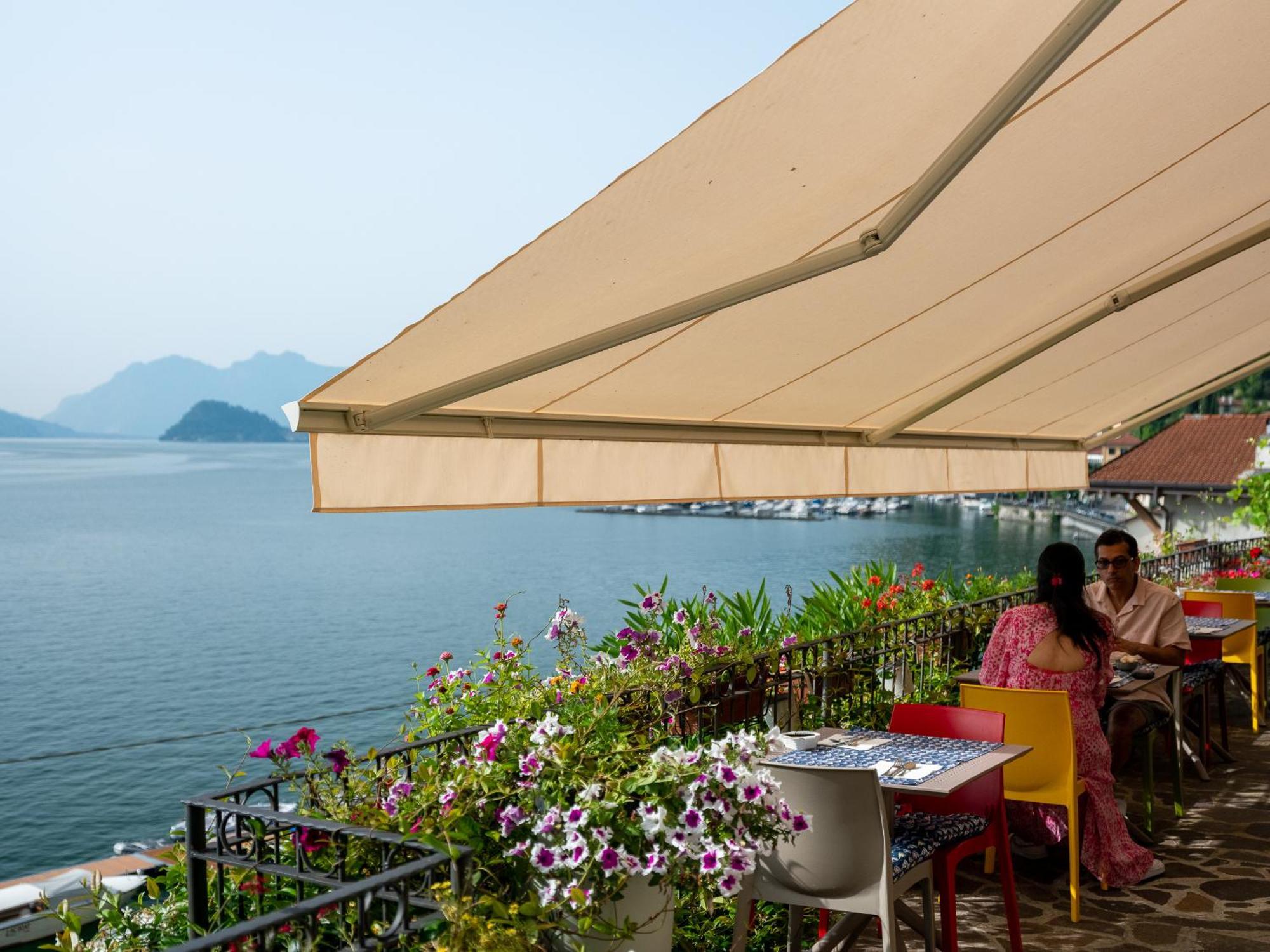 Foresteria Lago Di Como 梅纳焦 外观 照片