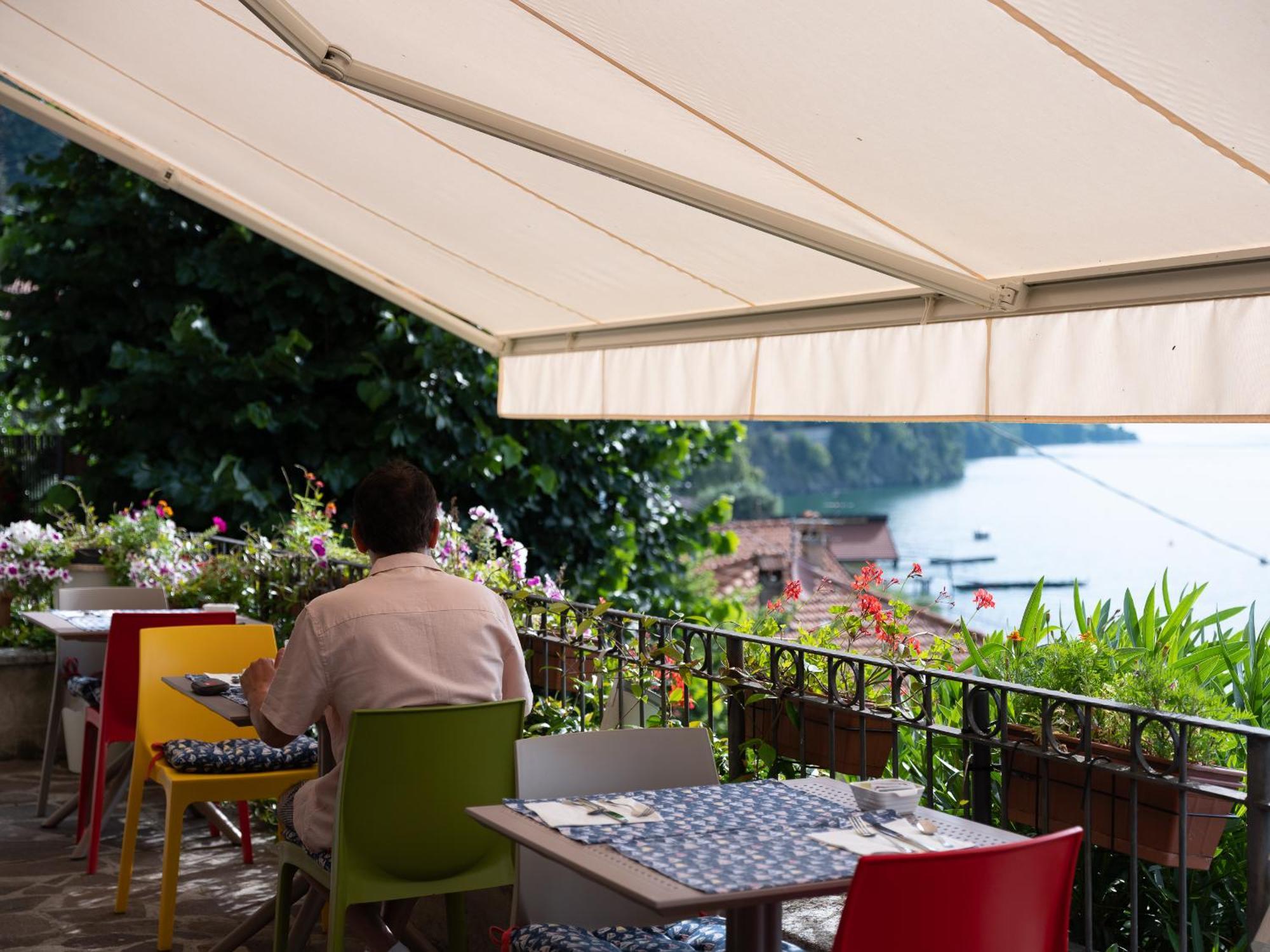 Foresteria Lago Di Como 梅纳焦 外观 照片